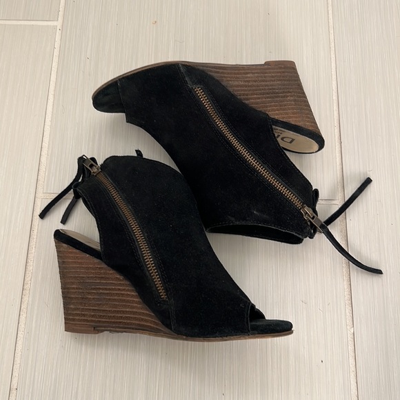 Diba Open Toed Booties - Picture 4 of 5